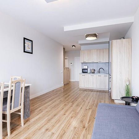 ורשה Fajny Apartament Z Parkingiem, Obok Metra. מראה חיצוני תמונה