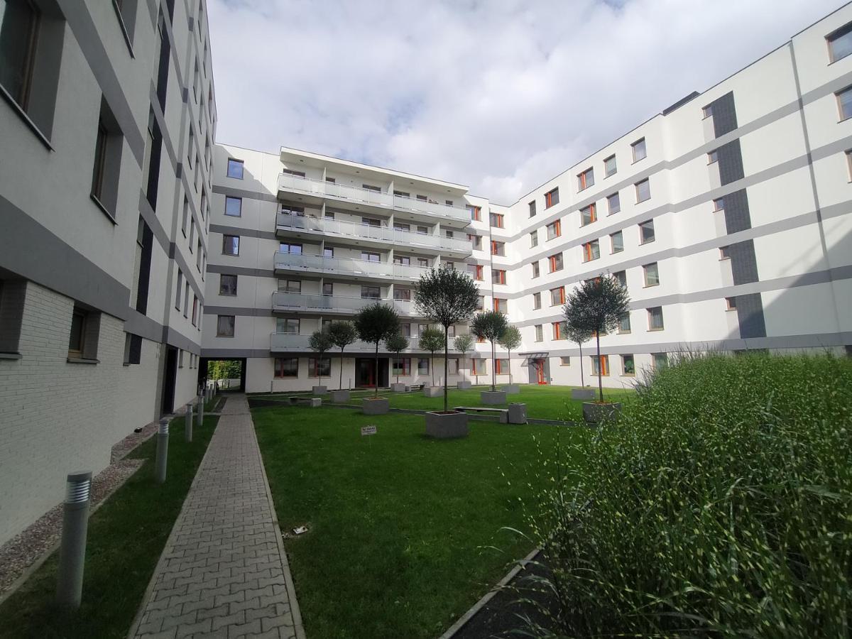 ורשה Fajny Apartament Z Parkingiem, Obok Metra. מראה חיצוני תמונה