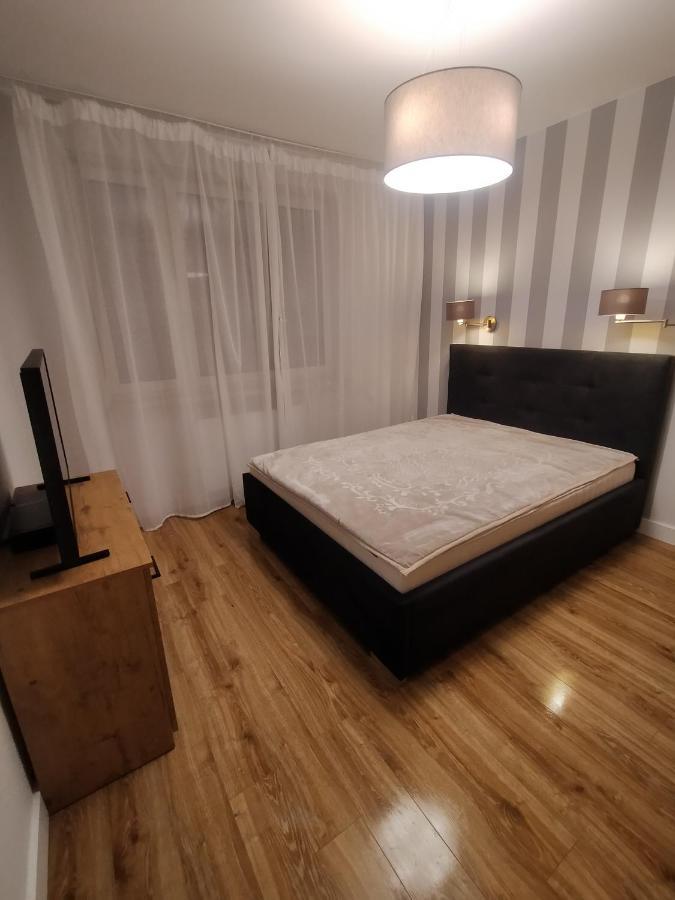ורשה Fajny Apartament Z Parkingiem, Obok Metra. מראה חיצוני תמונה
