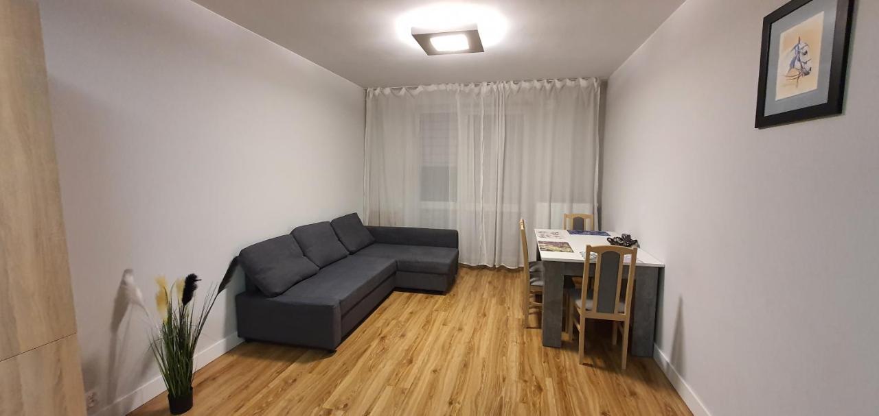 ורשה Fajny Apartament Z Parkingiem, Obok Metra. מראה חיצוני תמונה