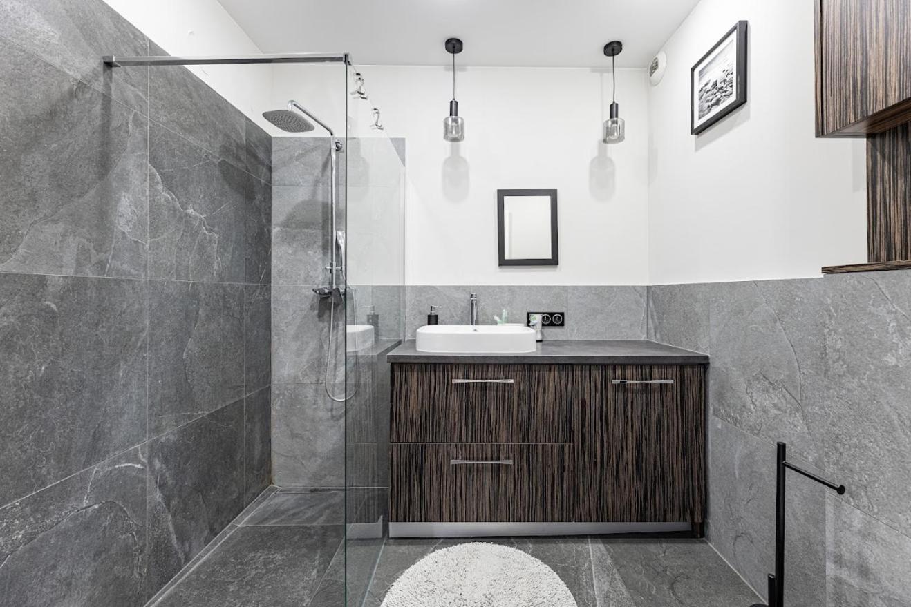 ורשה Fajny Apartament Z Parkingiem, Obok Metra. מראה חיצוני תמונה