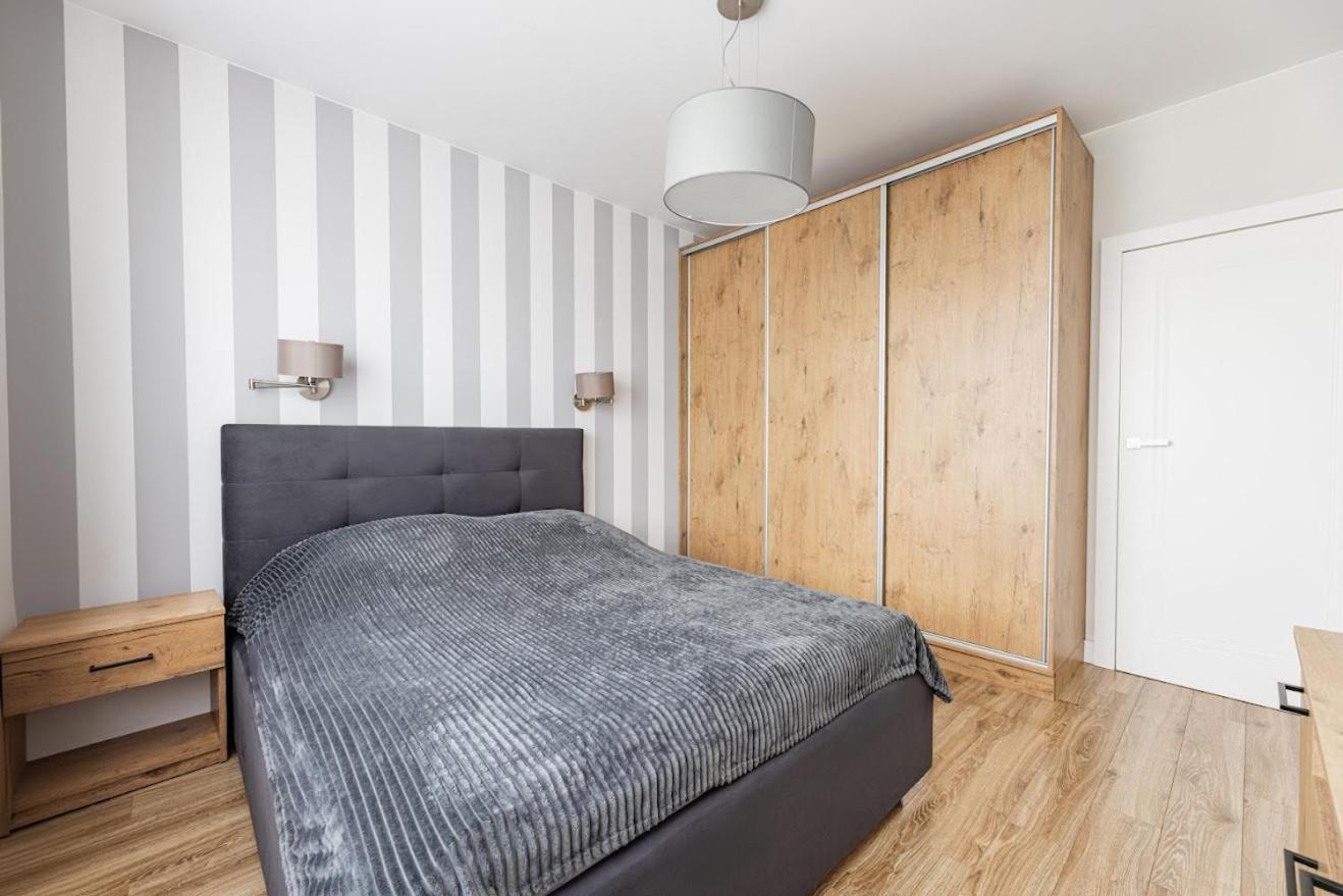 ורשה Fajny Apartament Z Parkingiem, Obok Metra. מראה חיצוני תמונה