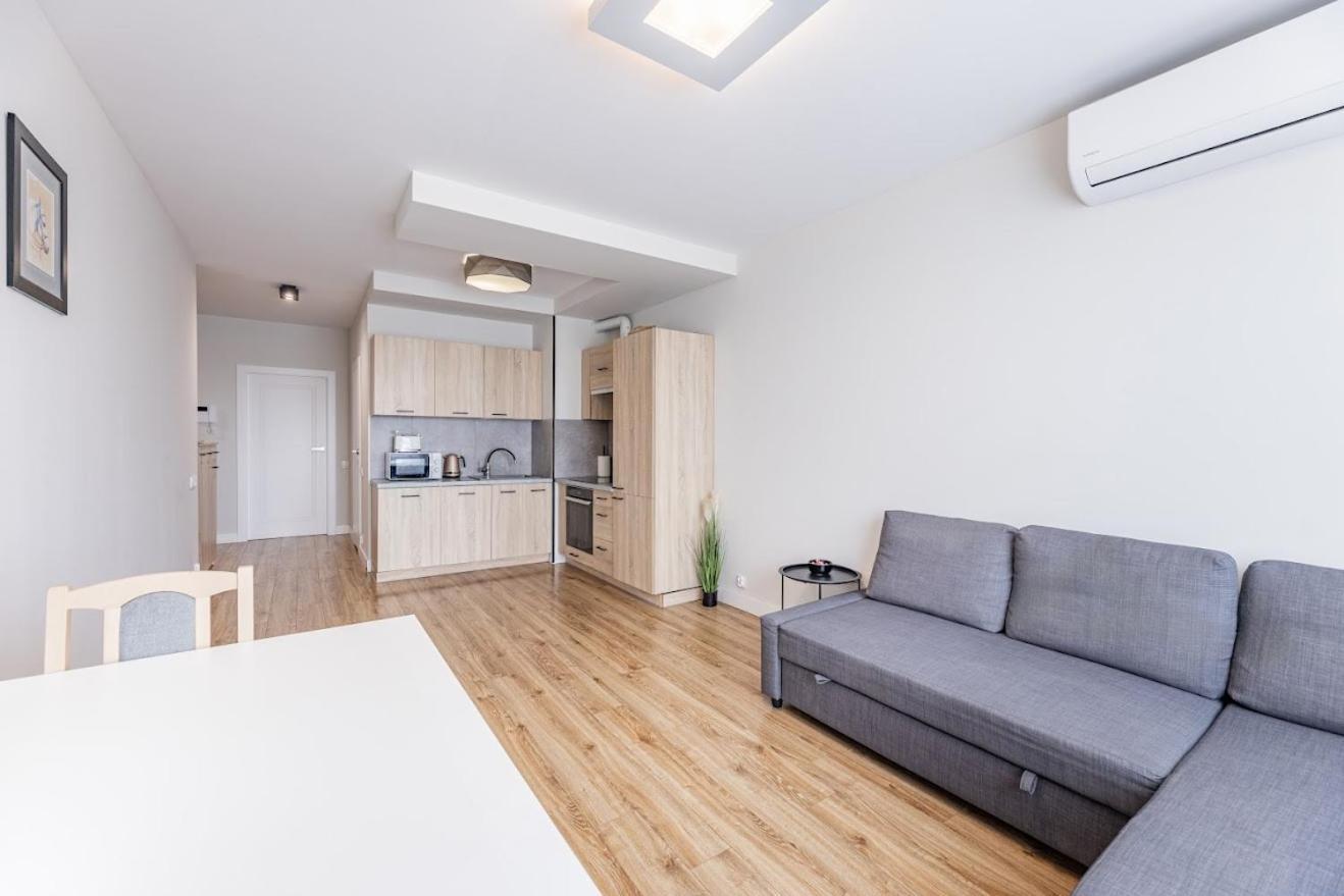 ורשה Fajny Apartament Z Parkingiem, Obok Metra. מראה חיצוני תמונה